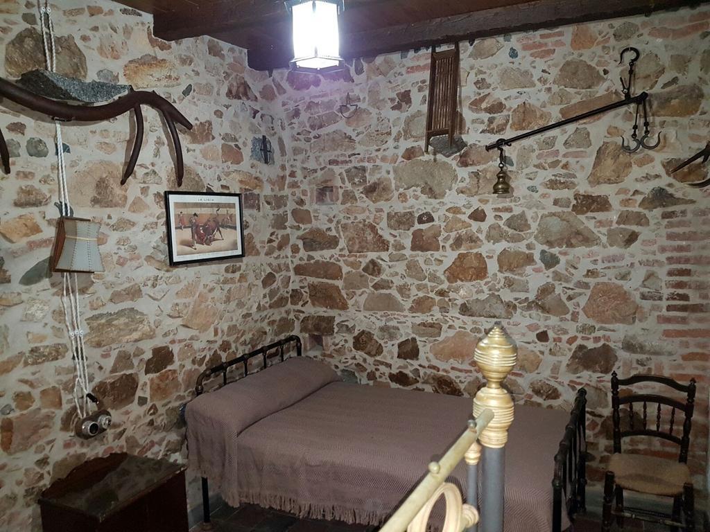 El Prado 11 Country house *